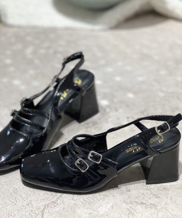 Calzado Negro Chloe CQ1