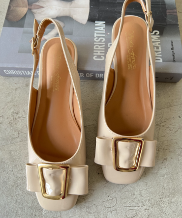 Zapatilla Victoria