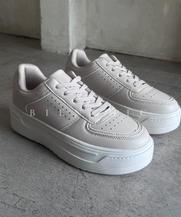 Zapatos Crema Dione